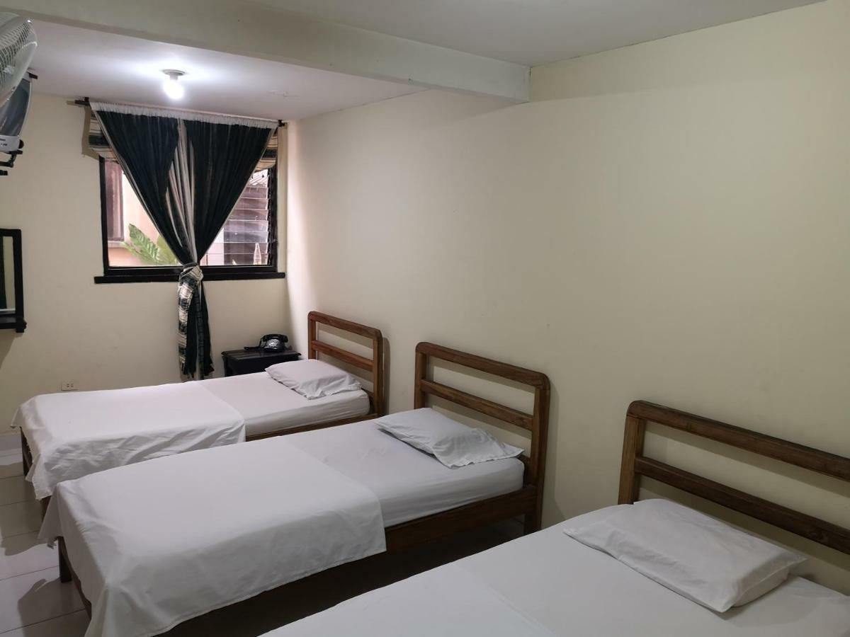 Hotel Alferes اباغويه المظهر الخارجي الصورة